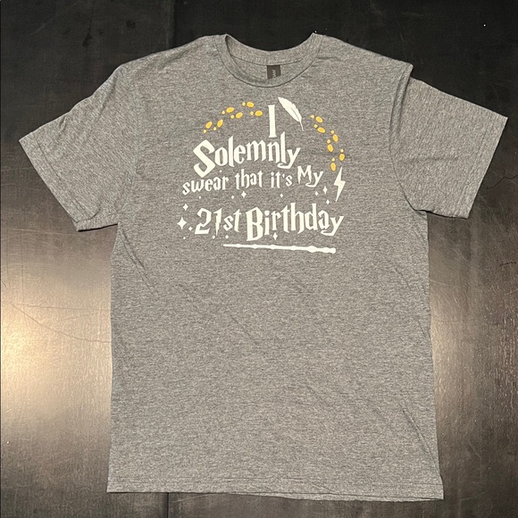 Gildan Heather Gray 21st Birthday Tee - Picture 1 of 3